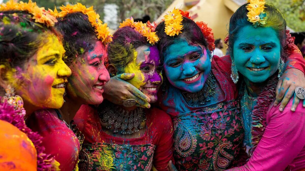 Consejos para Disfrutar Holi de Forma Segura y Respetuosa
