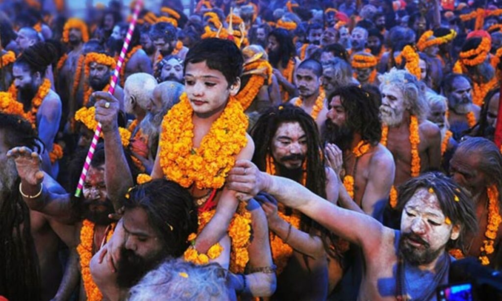 El Kumbh Mela, un Viaje de Fe y Transformación