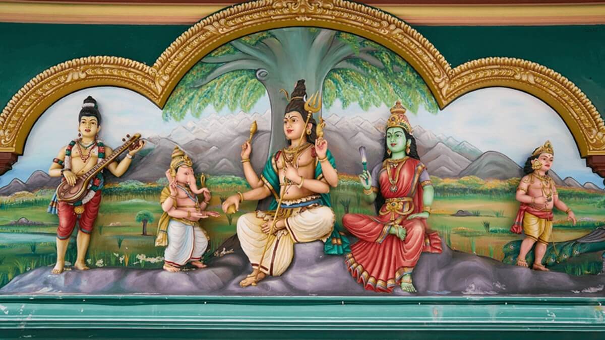 El hinduismo no es politeísta, es henoteísta