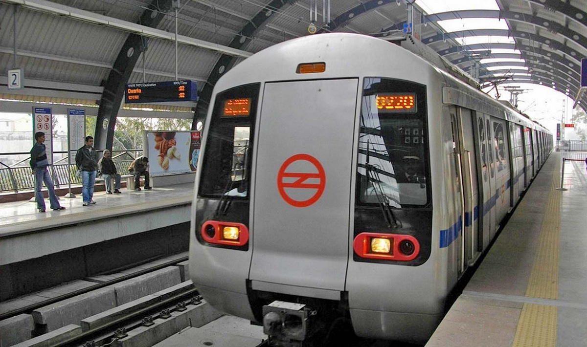 Transporte local: tuk-tuks, metro, ferris y alquiler de motos