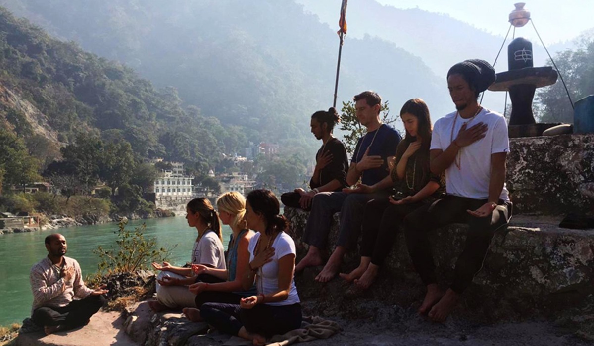 Beneficios de hacer yoga en Dharamshala