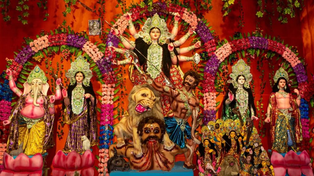 ¿Qué es el Navaratri? Guía Espiritual Completa del Ayuno de 9 Días para Bendiciones de la Diosa Durga