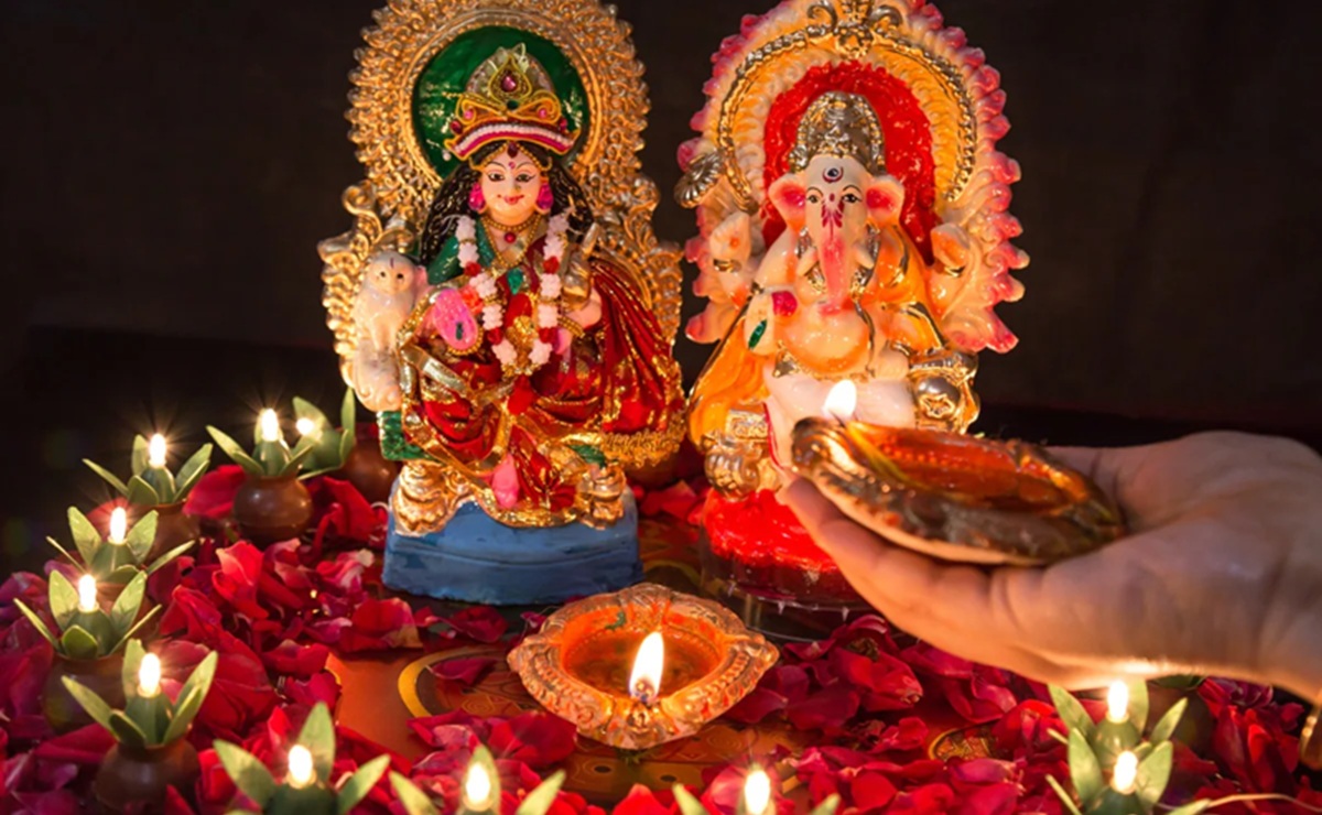 Preparativos para la Lakshmi Puja