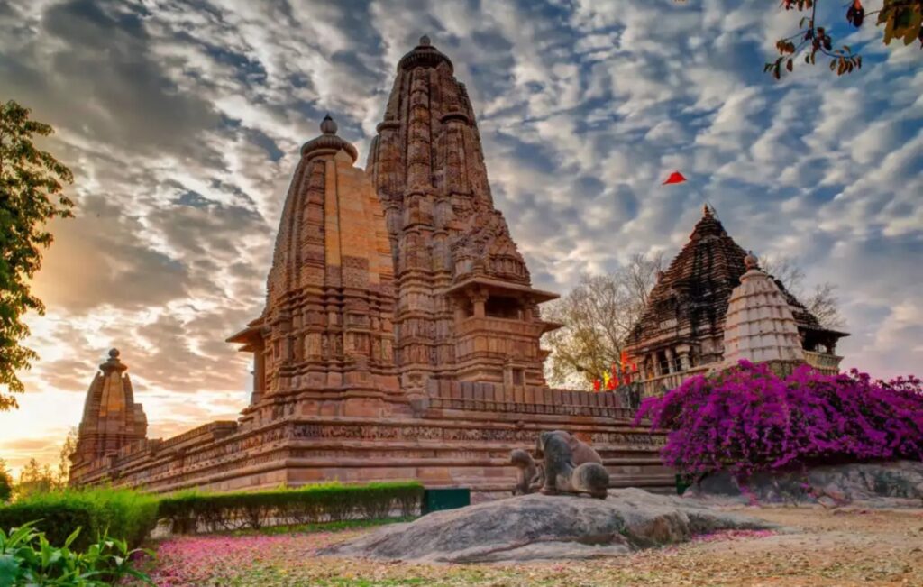 Qué ver en Khajuraho: templos, espiritualidad y guía de viaje