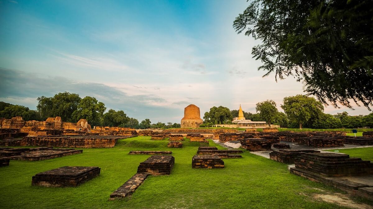 Elementos arquitectónicos de una estupa y su significado