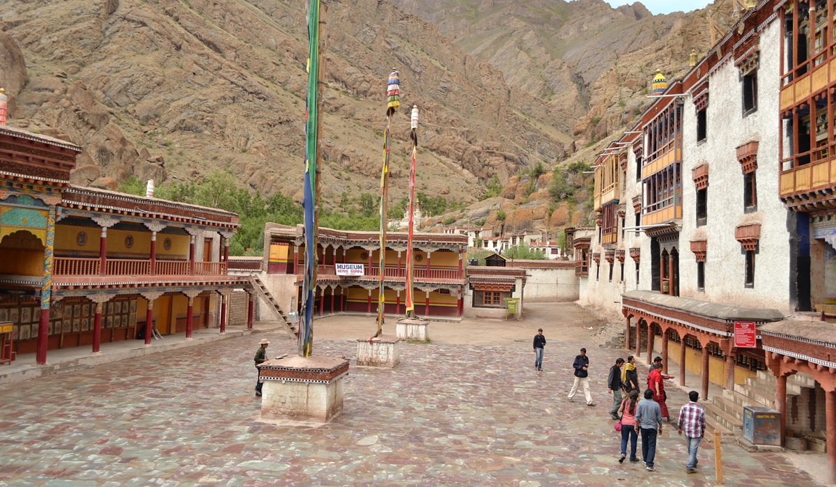 Por qué Visitar el Monasterio Hemis en Ladakh