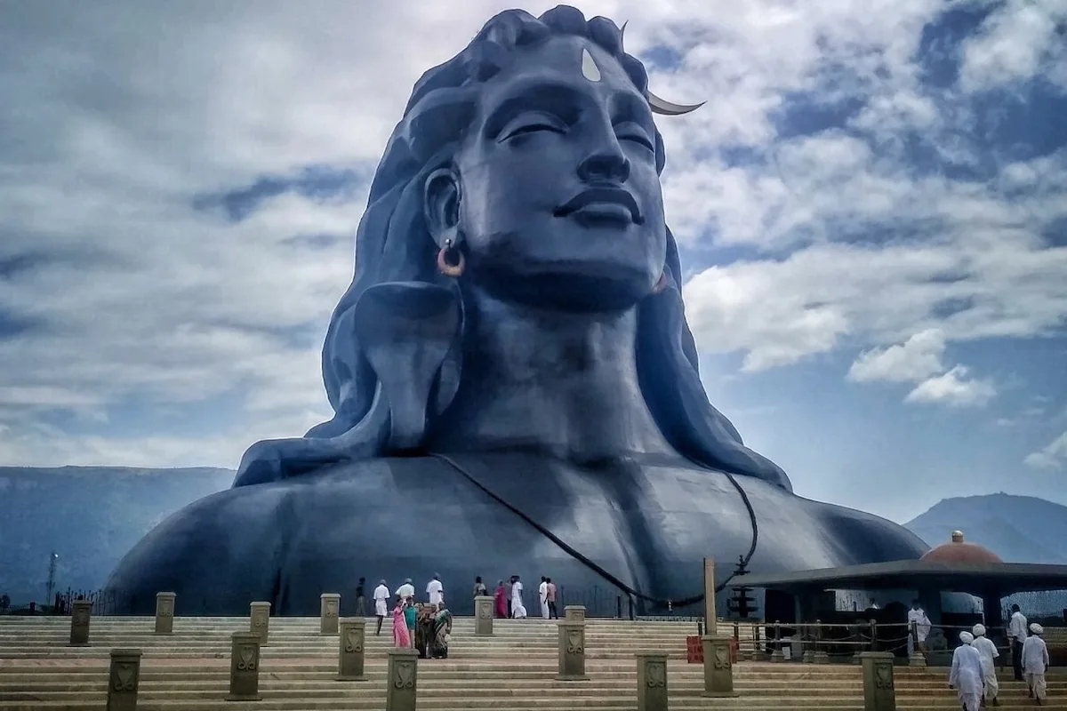 ¿Es el Isha Yoga Center adecuado para todos?