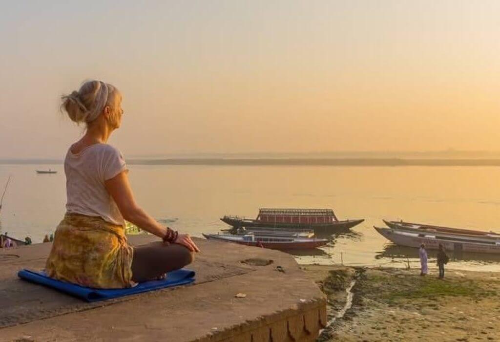 Varanasi yoga y meditación